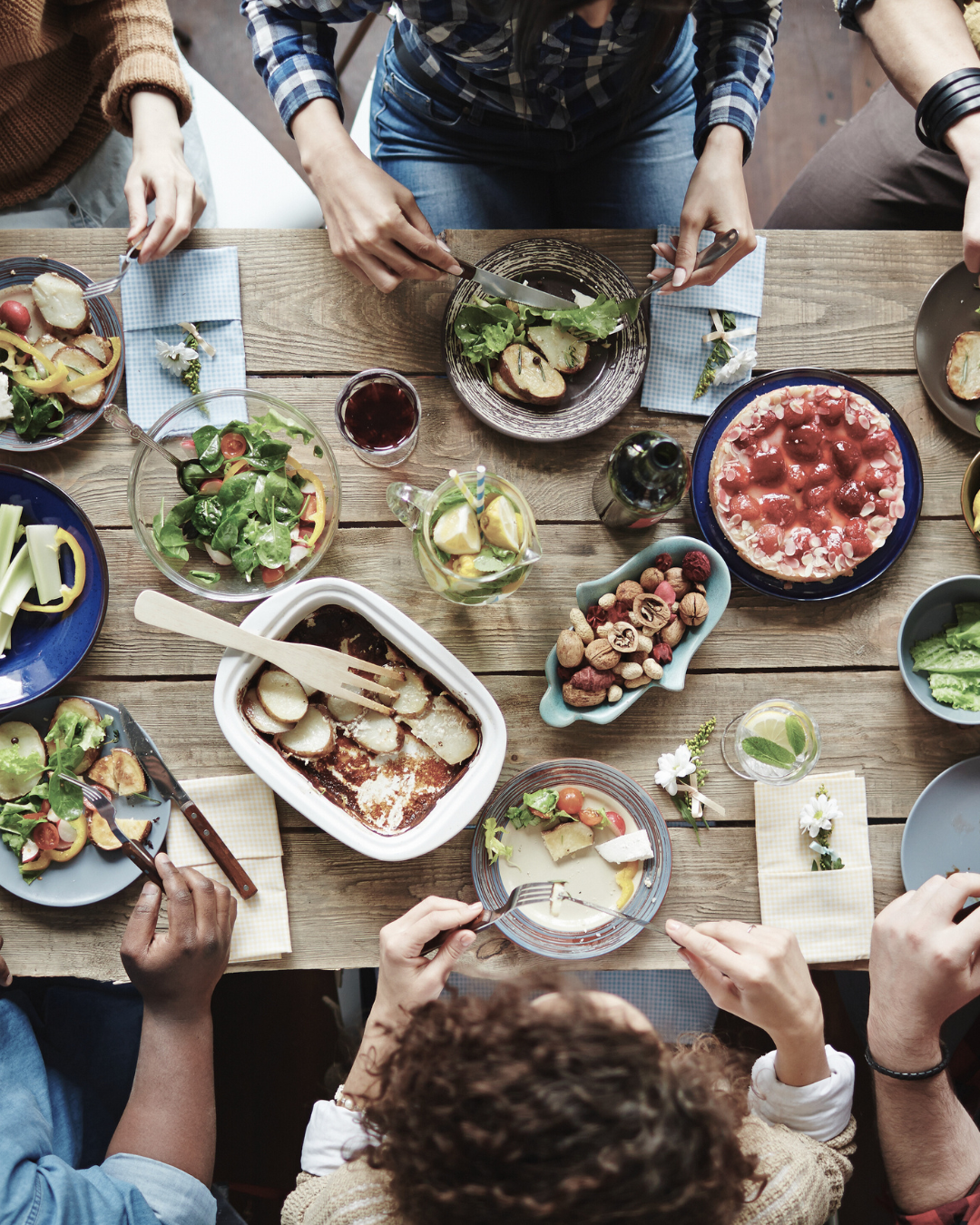 table avec repas equilibre