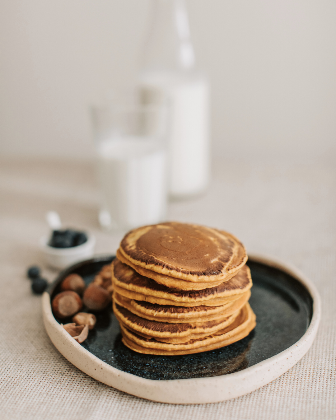 Pancakes protéinés : une recette hypercalorique pour soutenir la prise de poids